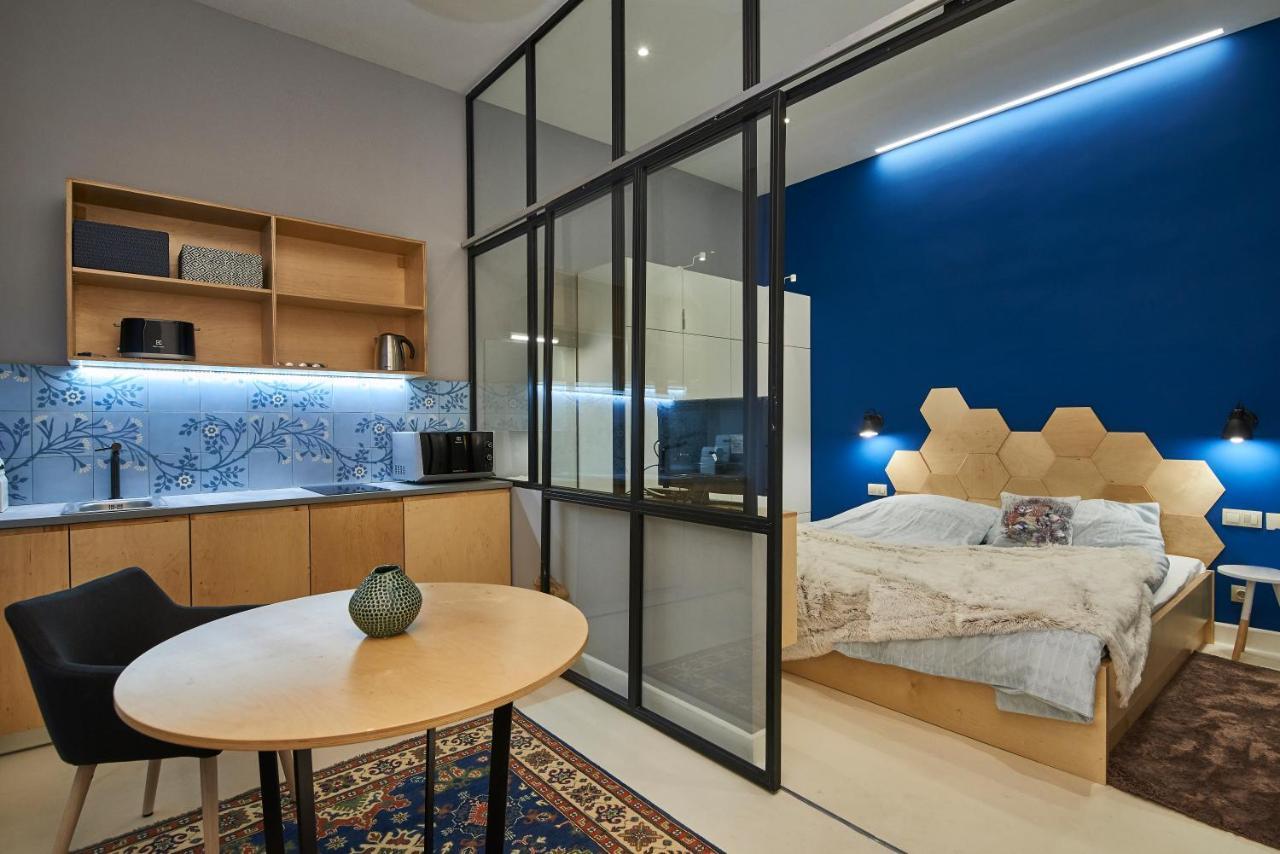 Orangehomes Unique Design 3 Bathrooms Flat Budapest Bagian luar foto