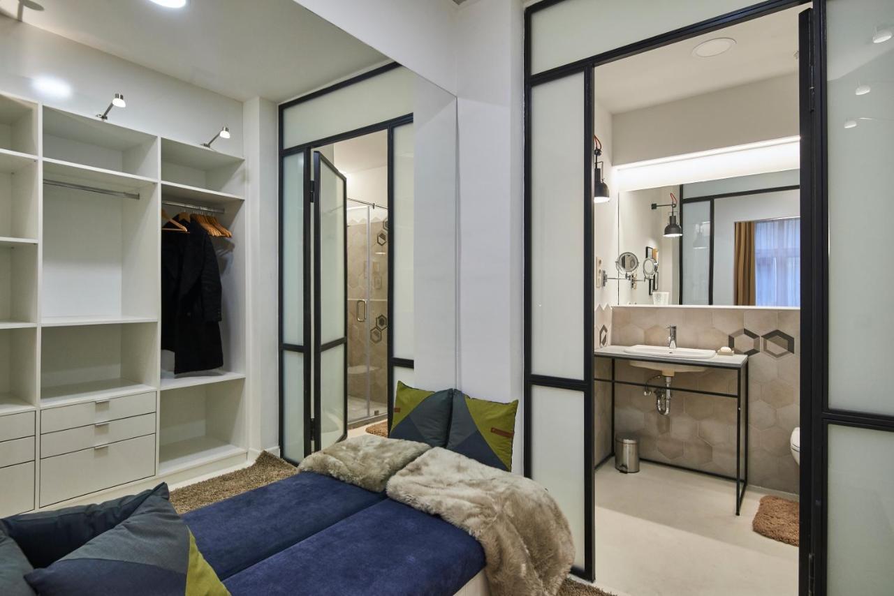 Orangehomes Unique Design 3 Bathrooms Flat Budapest Bagian luar foto
