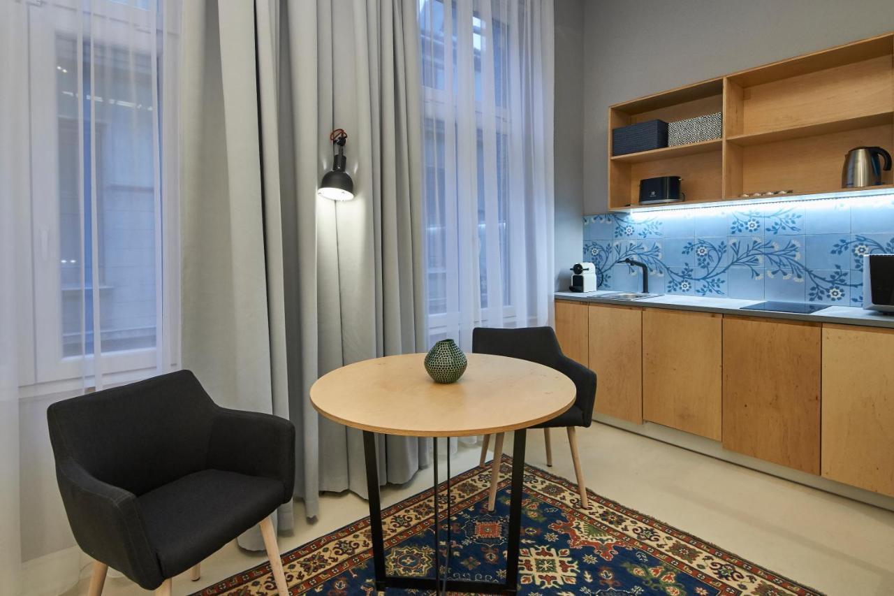 Orangehomes Unique Design 3 Bathrooms Flat Budapest Bagian luar foto